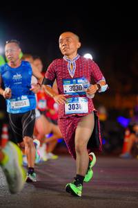 BIB: 40154, 3030, 0420
                            <button type="button" onclick="openModal(21532364)" class="btn btn-primary btn-sm float-right btn-popup" data-toggle="modal" data-target=".modal-high-quality">
                        <i class="fas fa-shopping-cart"></i> Add to Cart
                    </button>
                                            <button type="button" onclick="isThisMe(21532364, true)" class="btn btn-success btn-sm float-right btn-popup btn-isme hidden" data-toggle="tooltip" data-placement="bottom" title="นี่คือรูปของคุณใช่ไหม คลิกที่นี่เพื่อเอาเข้าอัลบั้ม">
                        <i class="fas fa-plus"></i> Add to album
                    </button>
                    <button type="button" onclick="isThisMe(21532364, false)" class="btn btn-warning btn-sm float-right btn-popup btn-isnotme hidden">
                        <i class="fas fa-ban"></i> Remove from album
                    </button>